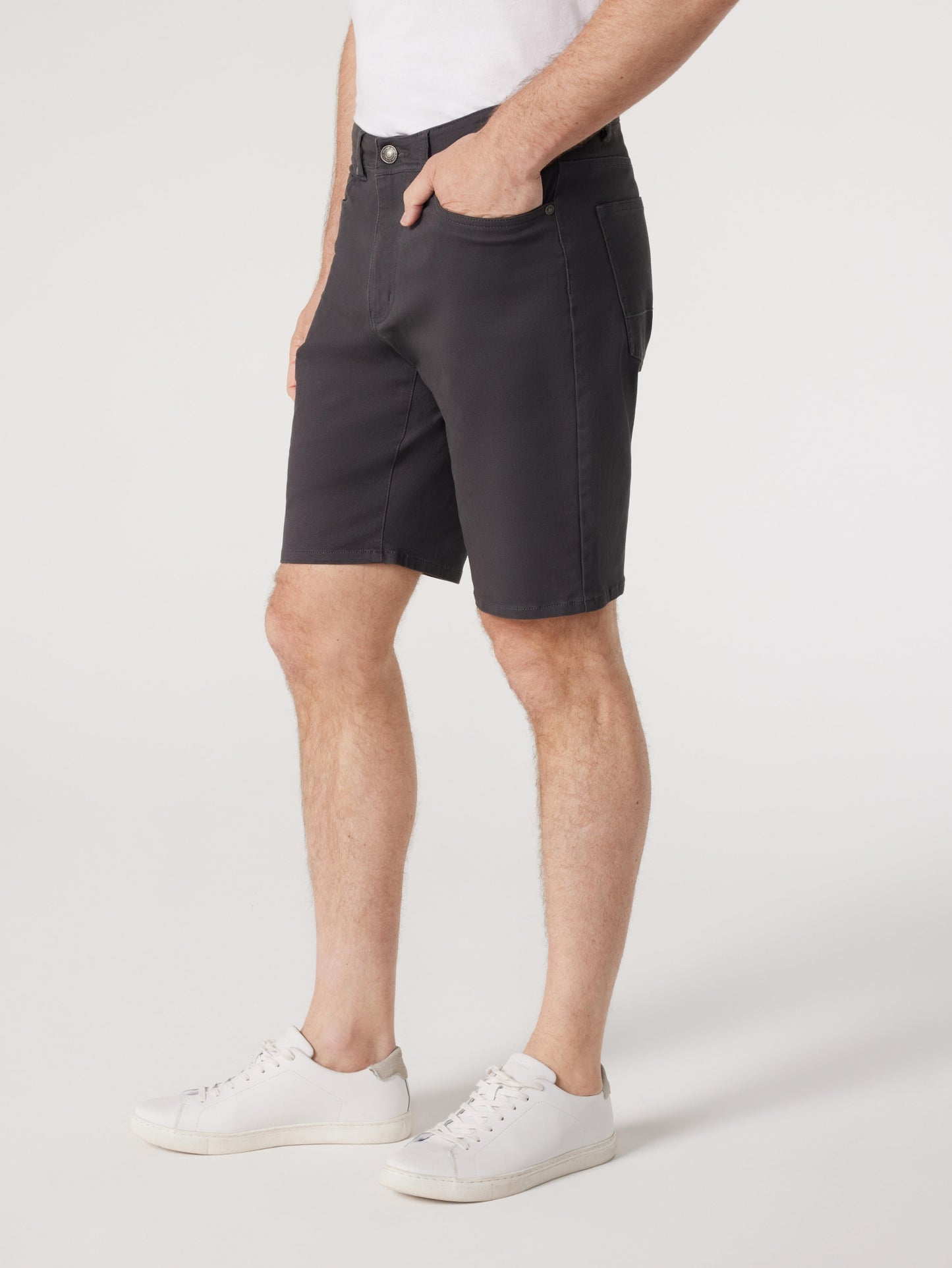 Milton 5 Pocket Short