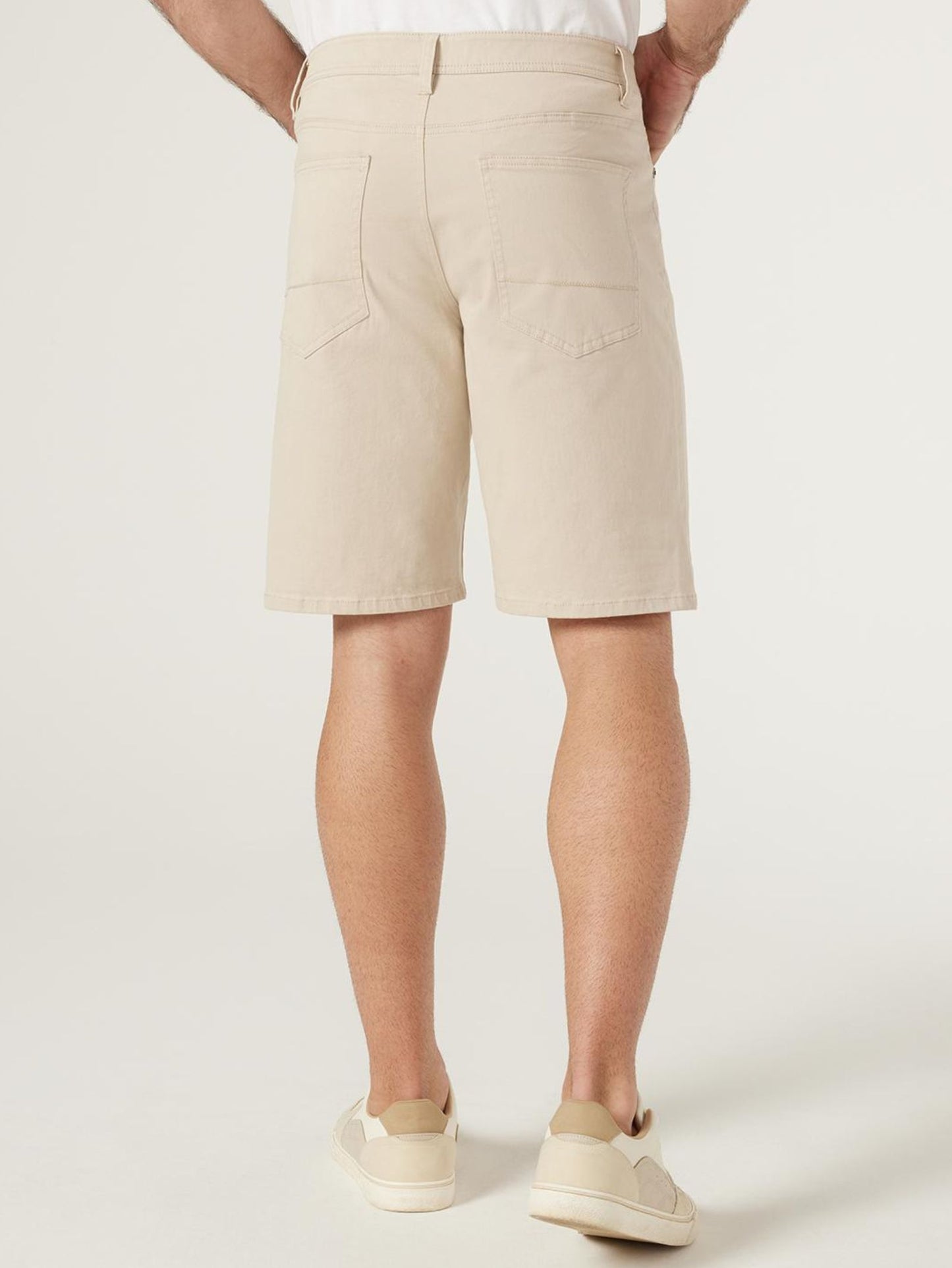 Milton 5 Pocket Short