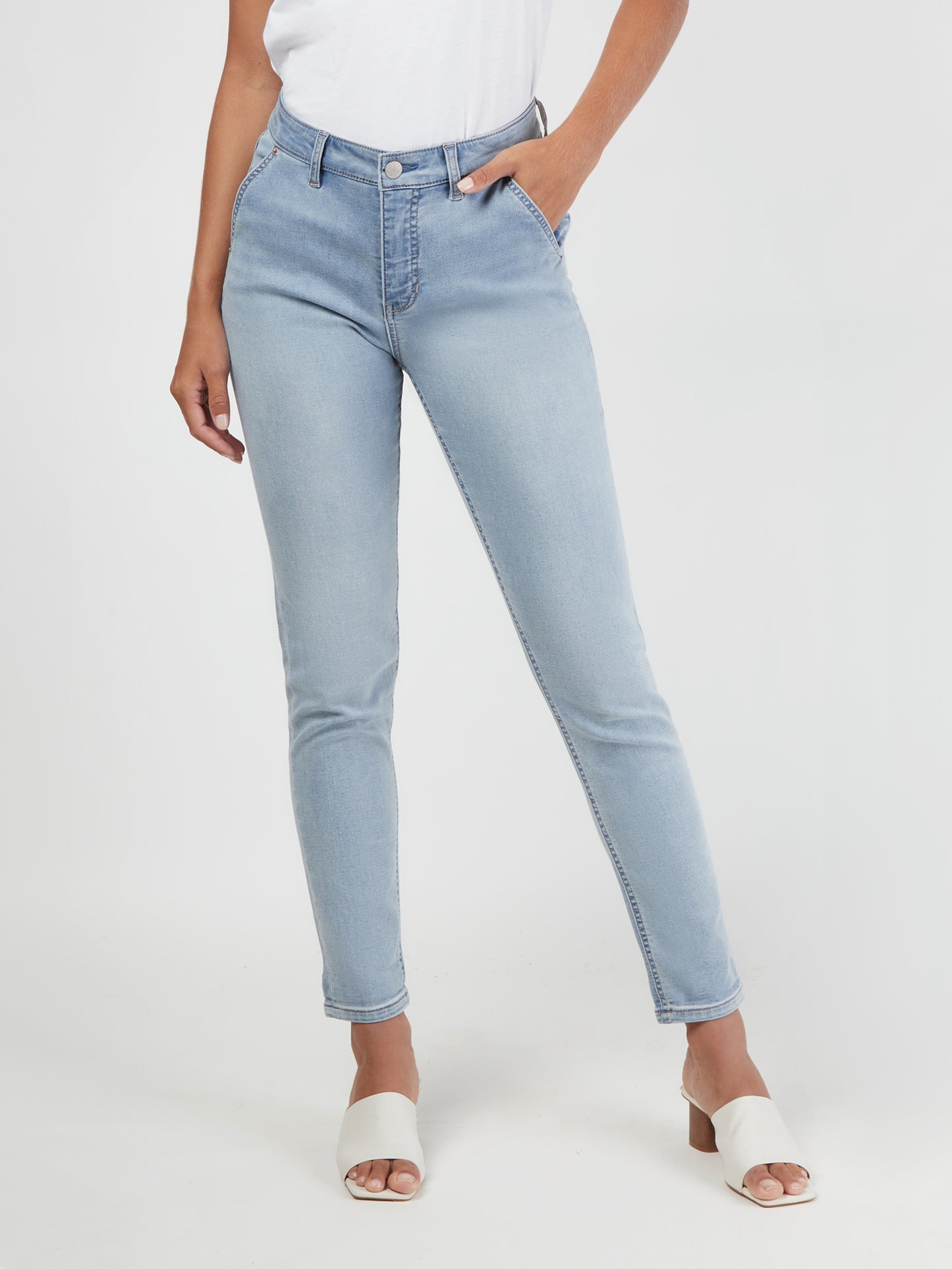 Louisa Slim Boyfriend Jeans
