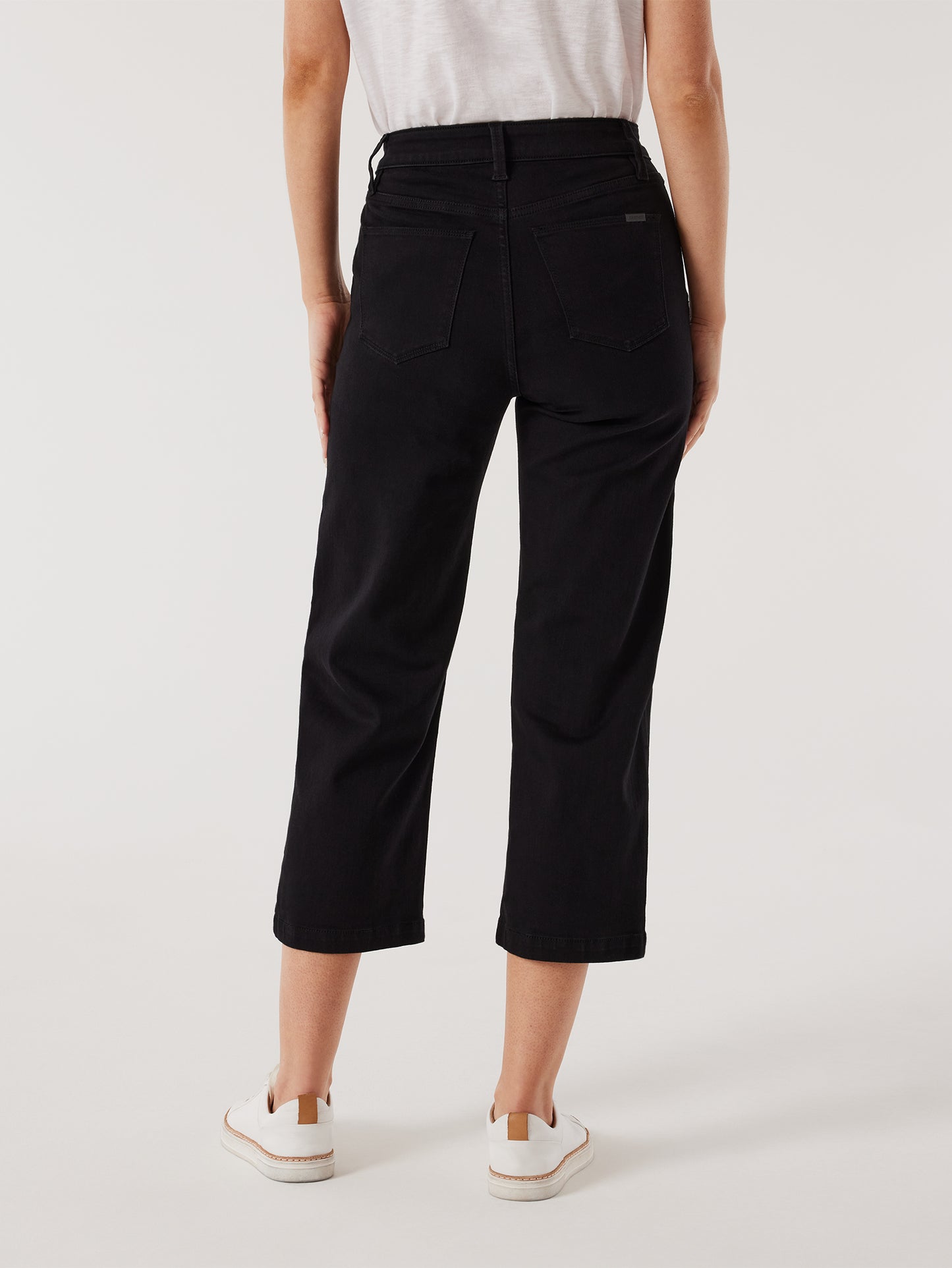 Kelsey Relaxed Capri