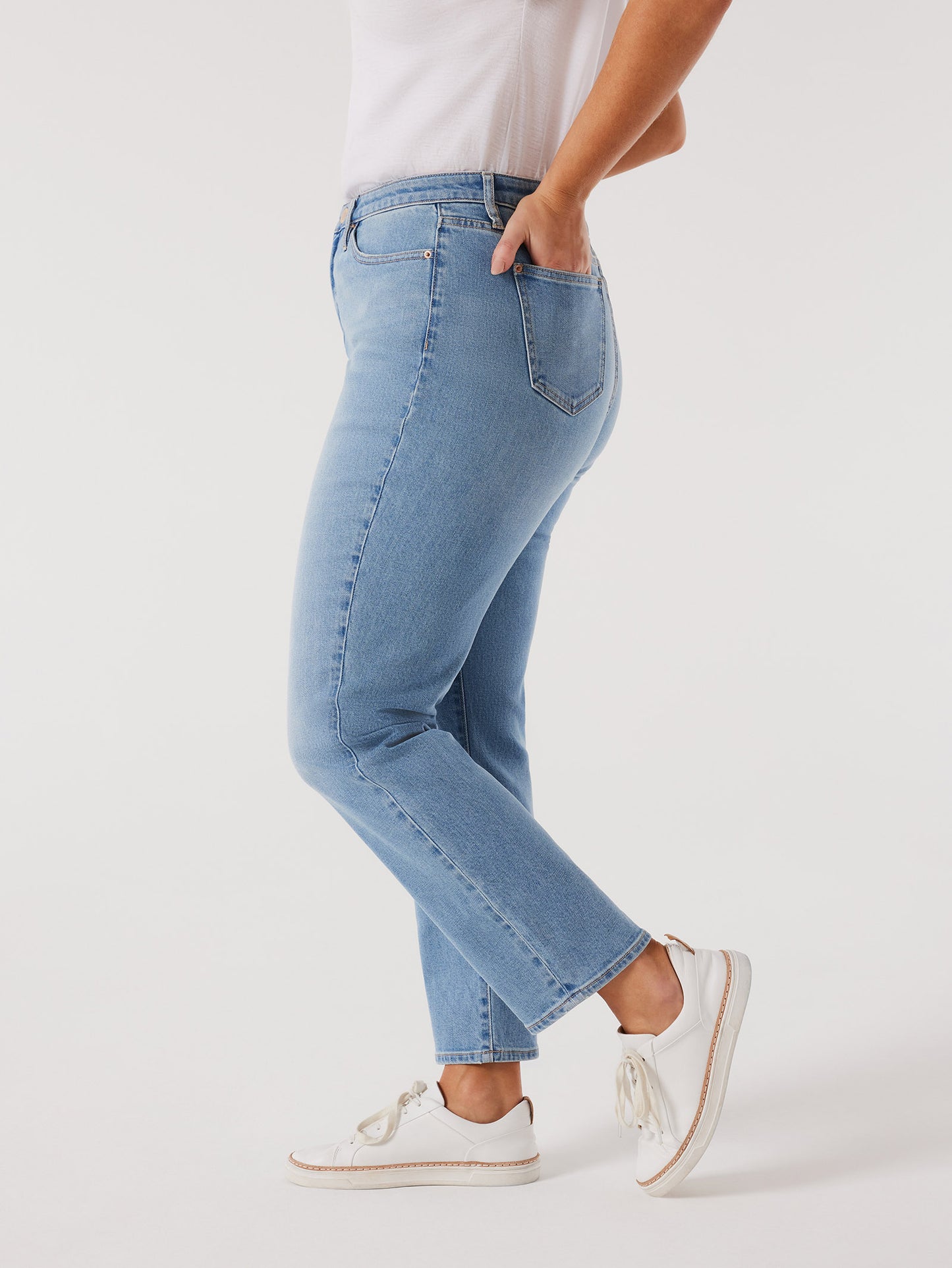 Naomi Curve Embracer Straight Jeans