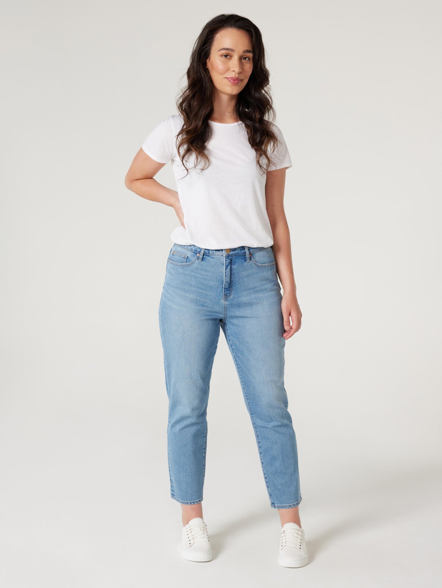 Naomi Curve Embracer Straight Jeans