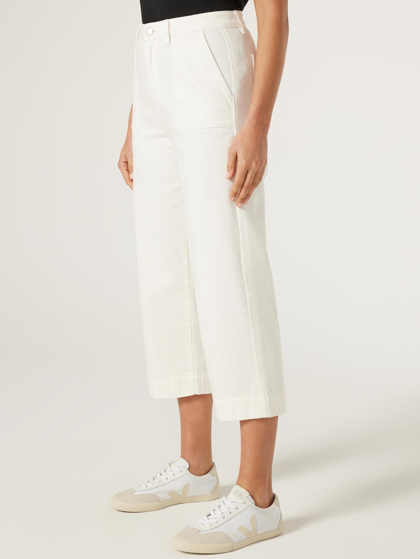 Kelsey Utility Relaxed Capri