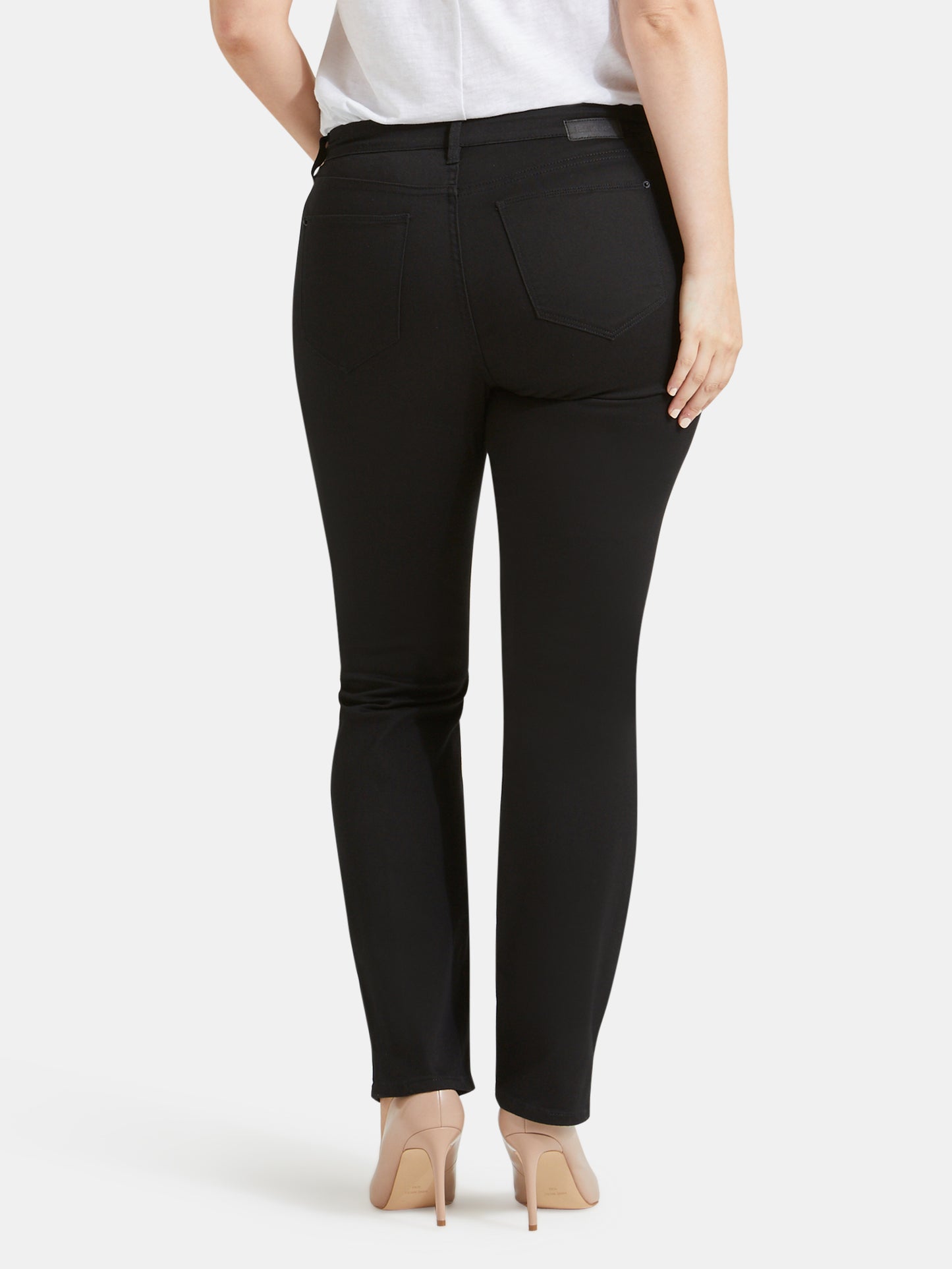 Curve Slim Straight Jeans