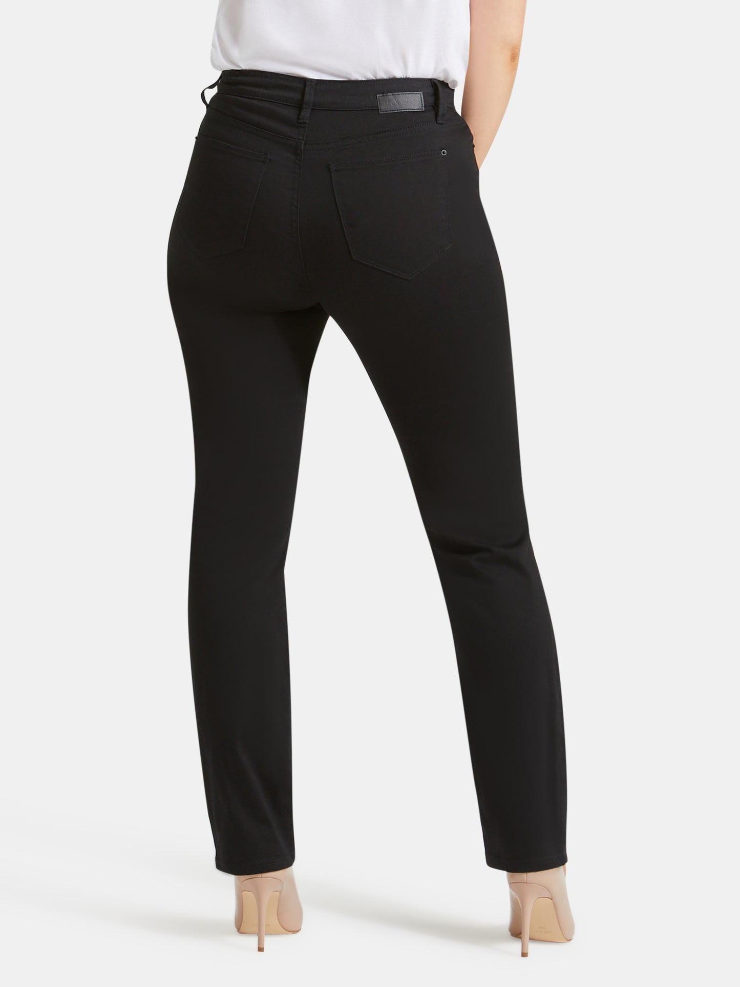 Curve Slim Straight Jeans