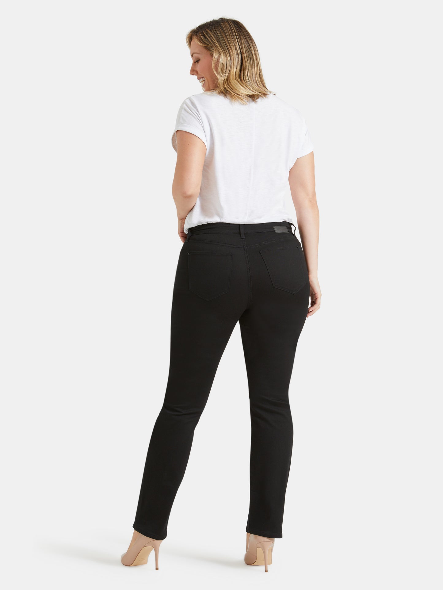 Curve Slim Straight Jeans