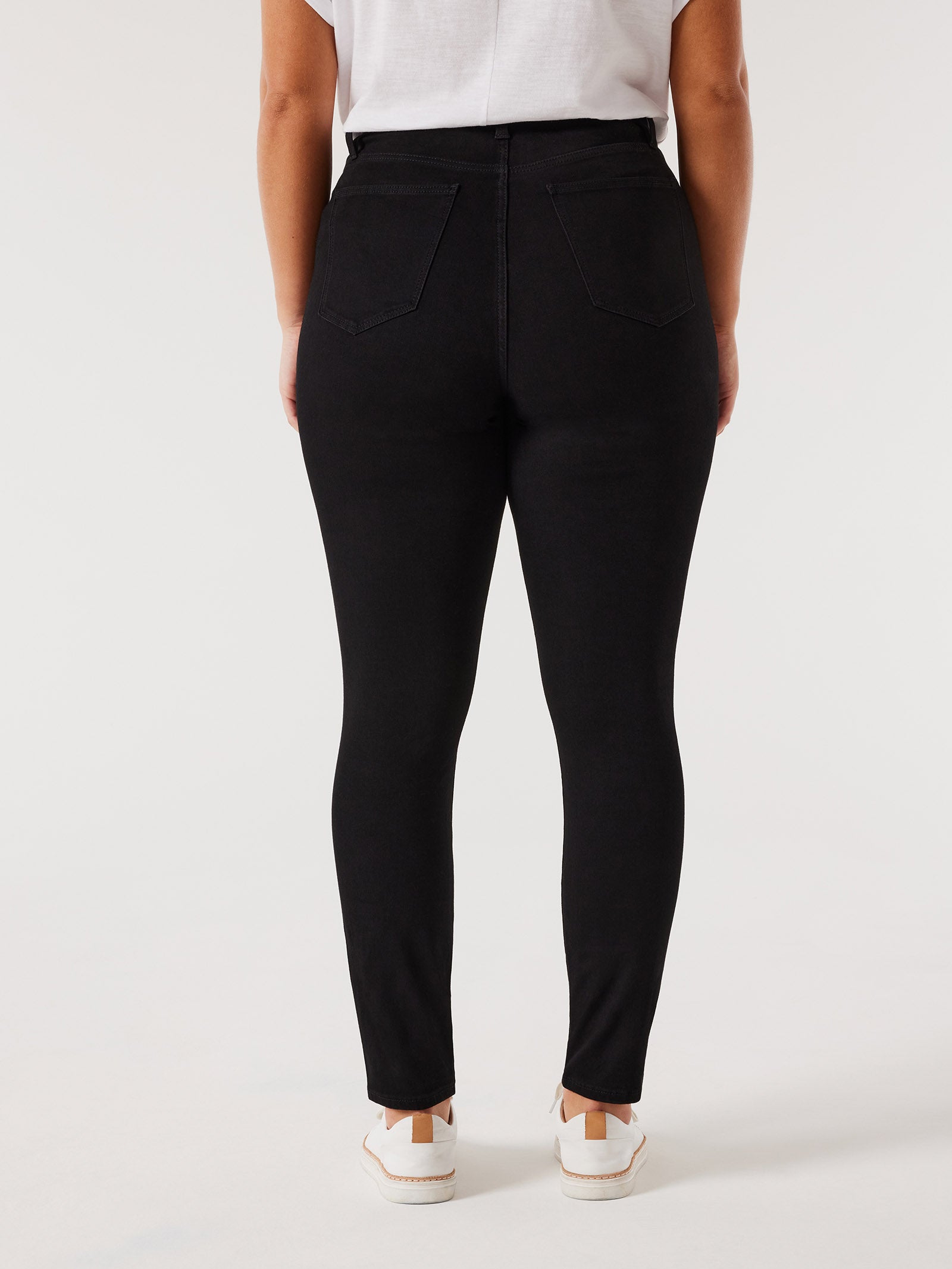 Jeanswest Freeform Curve Skinny Jeans WLC-10487-01
