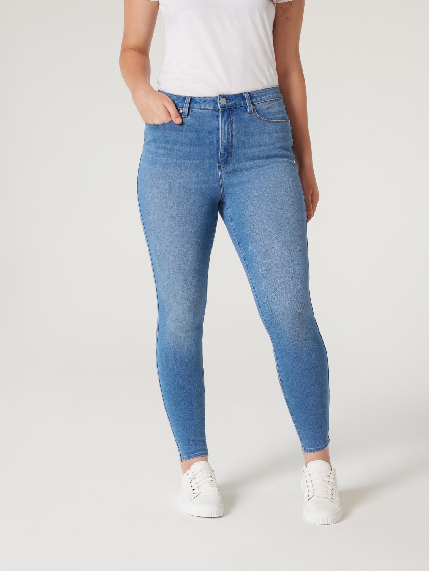 Freeform Curve Skinny Jeans