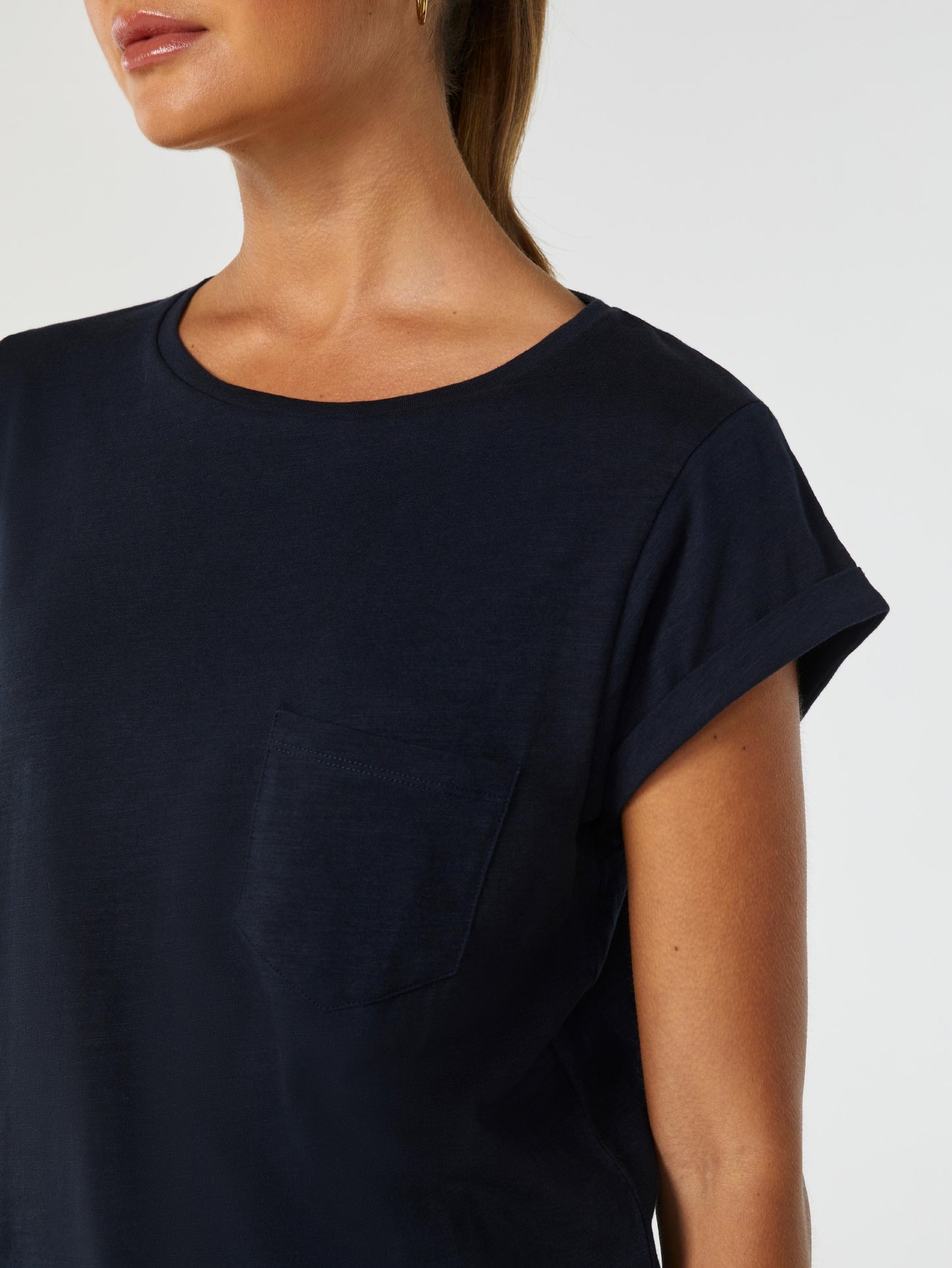 Essential Slub Pocket Tee