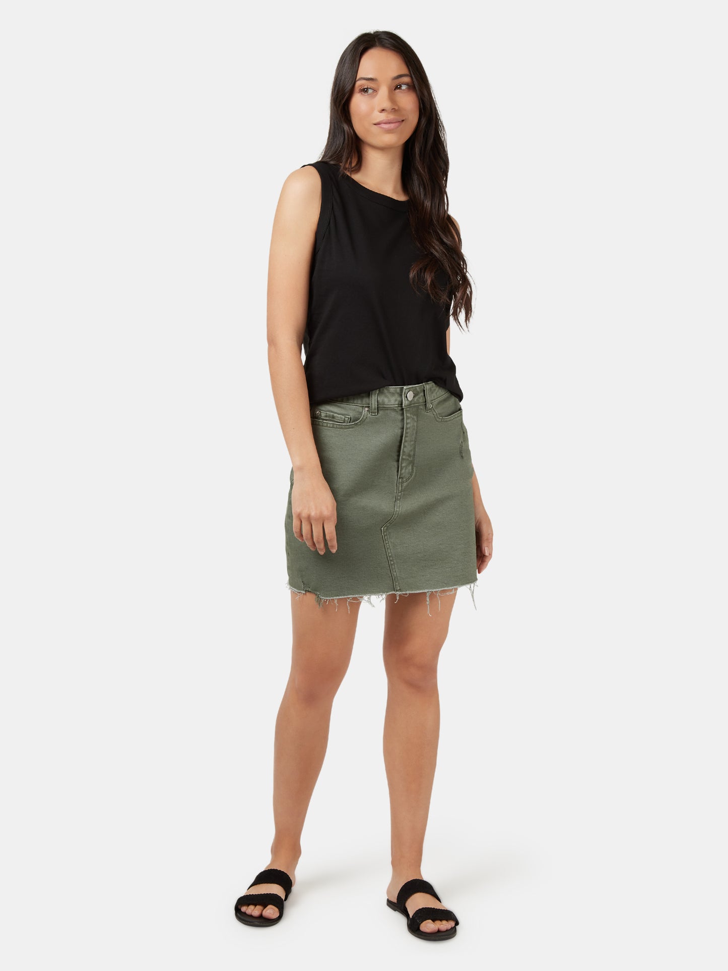 Essential Tank