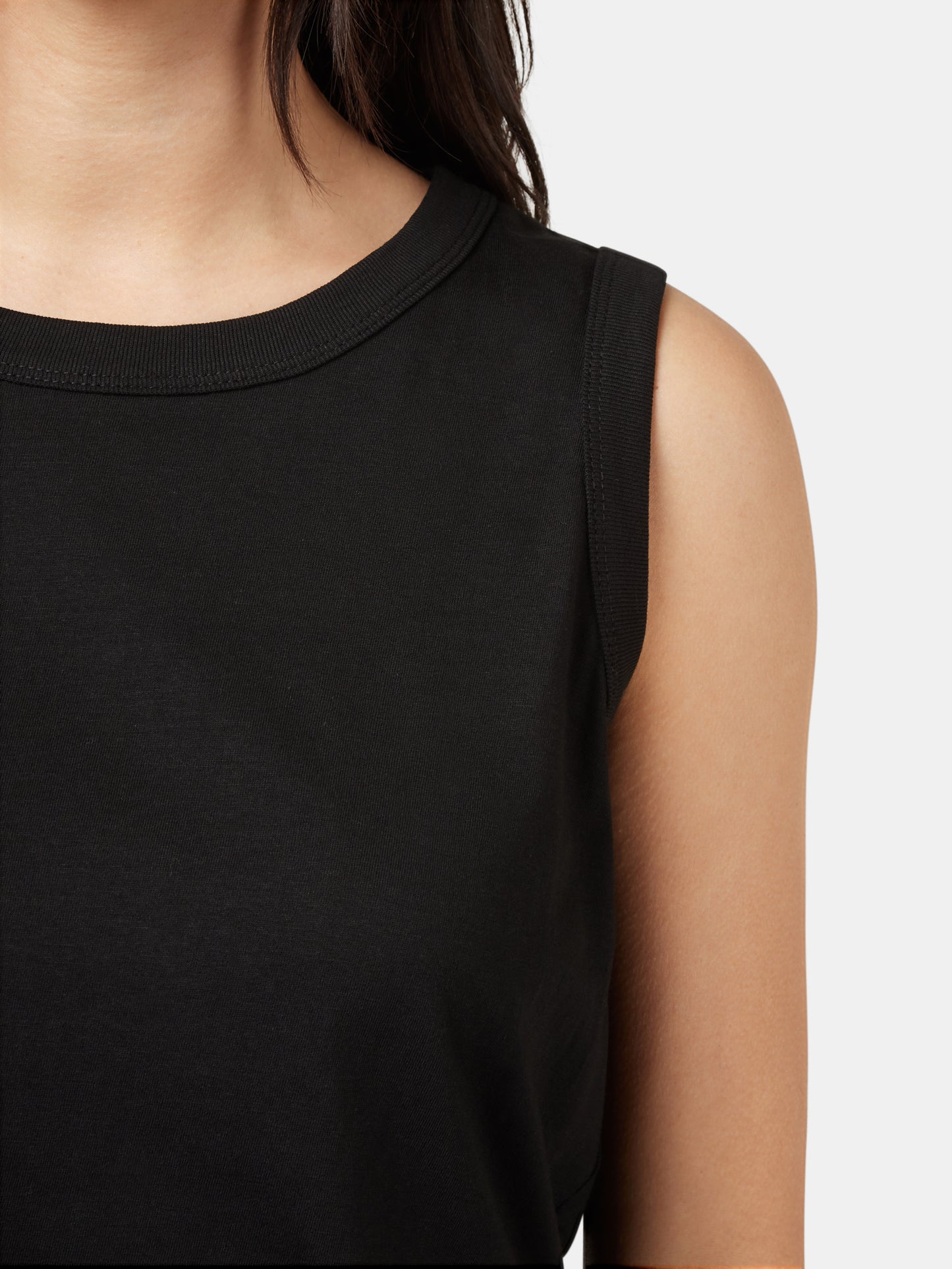 Essential Tank
