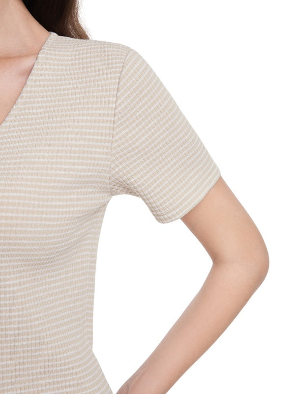 Women's Textured V-Neck Tee
