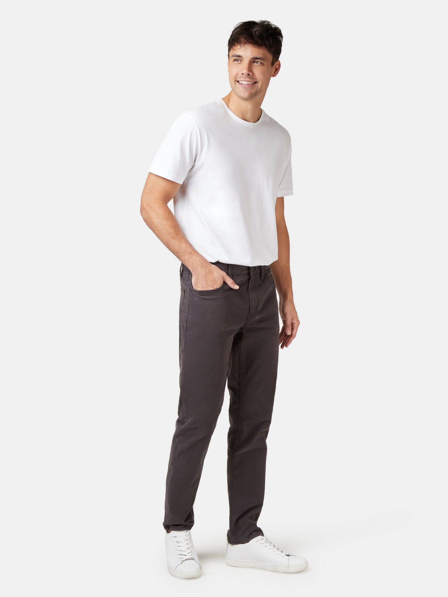 Slim Tapered Jeans