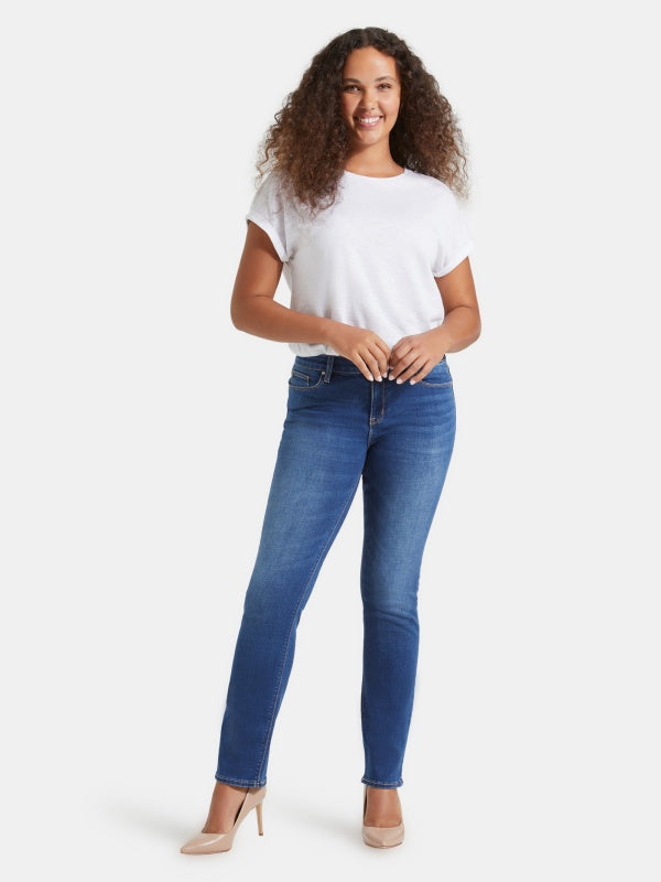 Women's Slim Straight Jeans