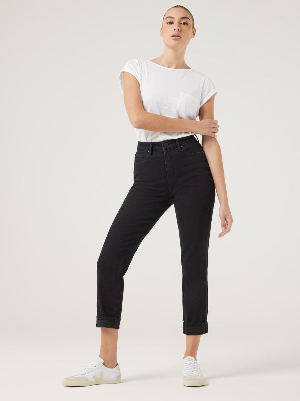 Women Tapered Jeans