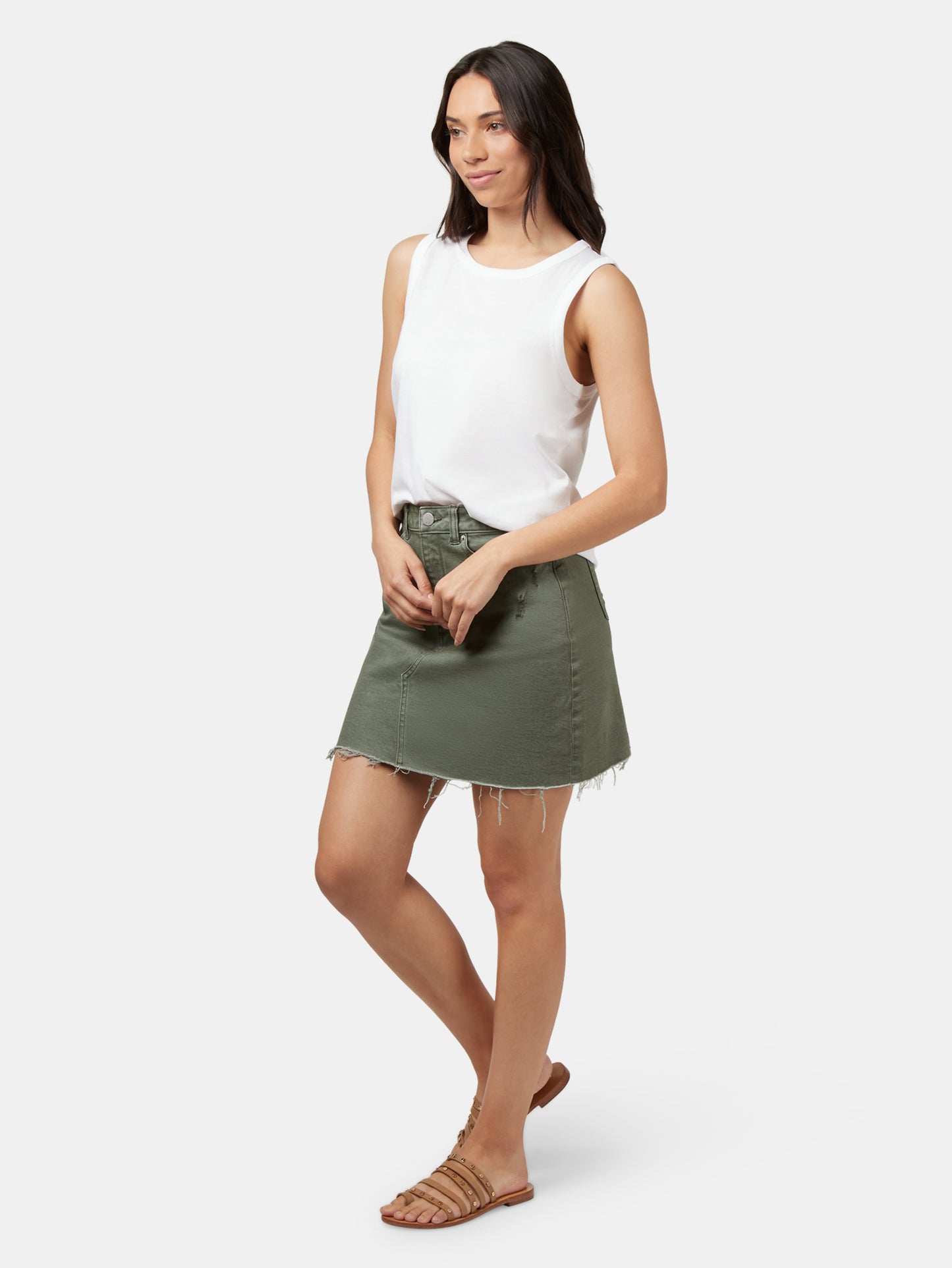 Essential Tank