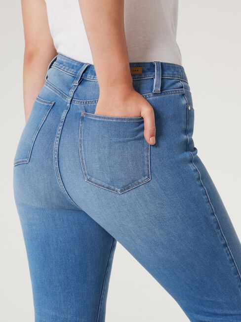 Freeform Curve Skinny Jeans, Light Indigo, hi-res
