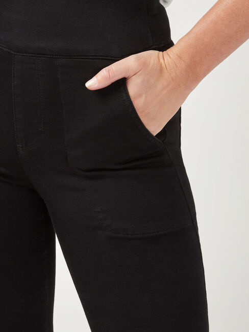 Tessa Slim Straight Jeans, Black, hi-res