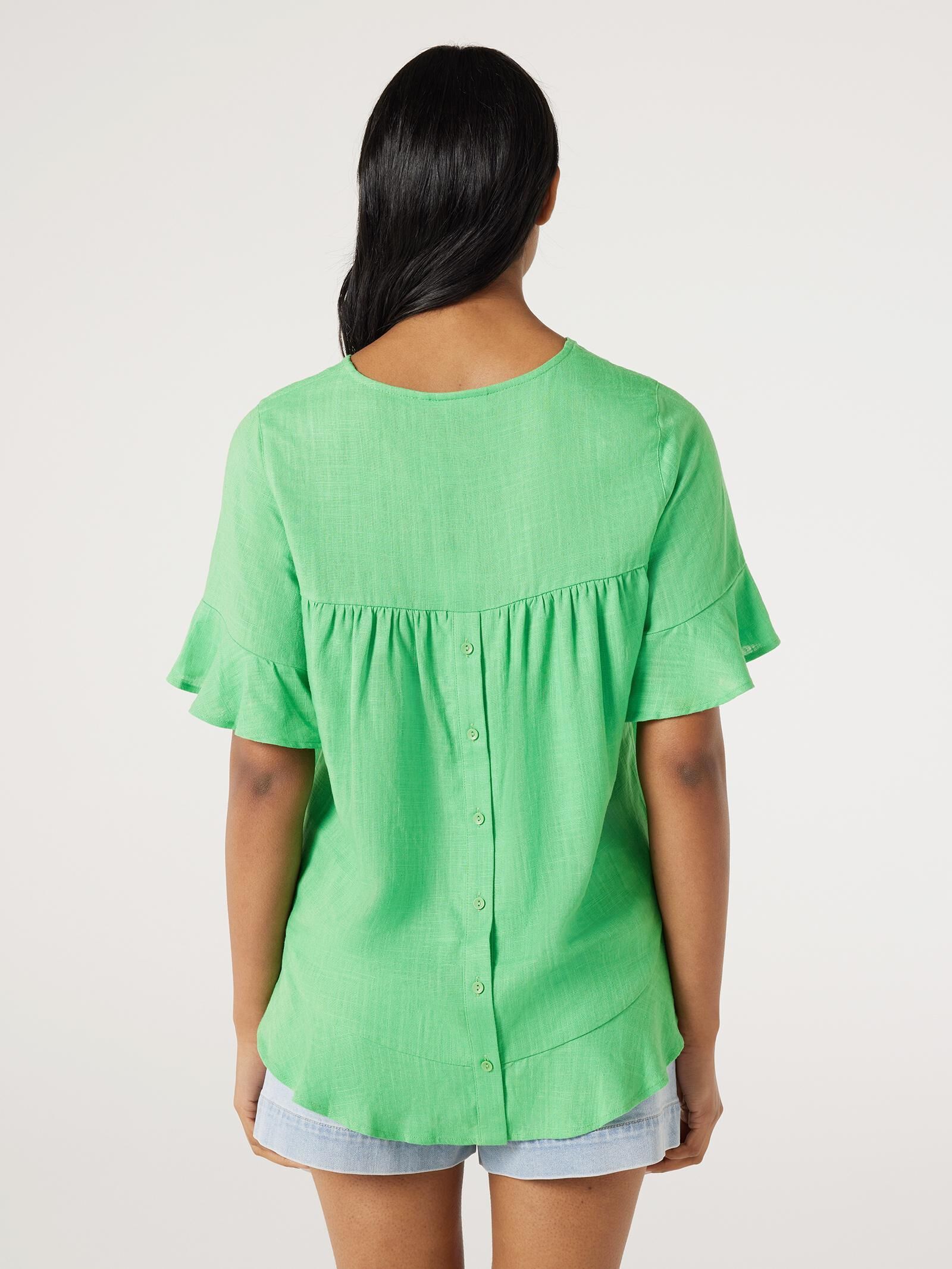 Top with hot sale ruffle hem