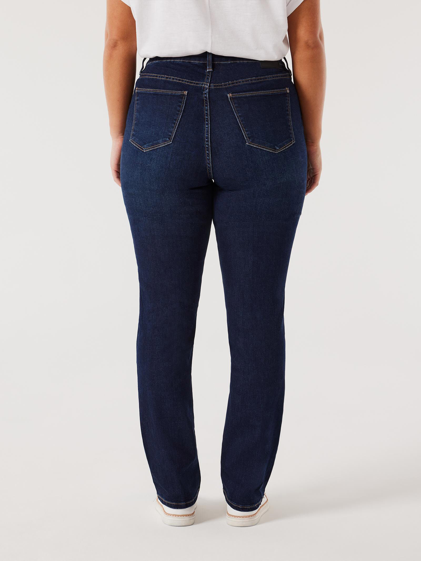 Curve jeans deals