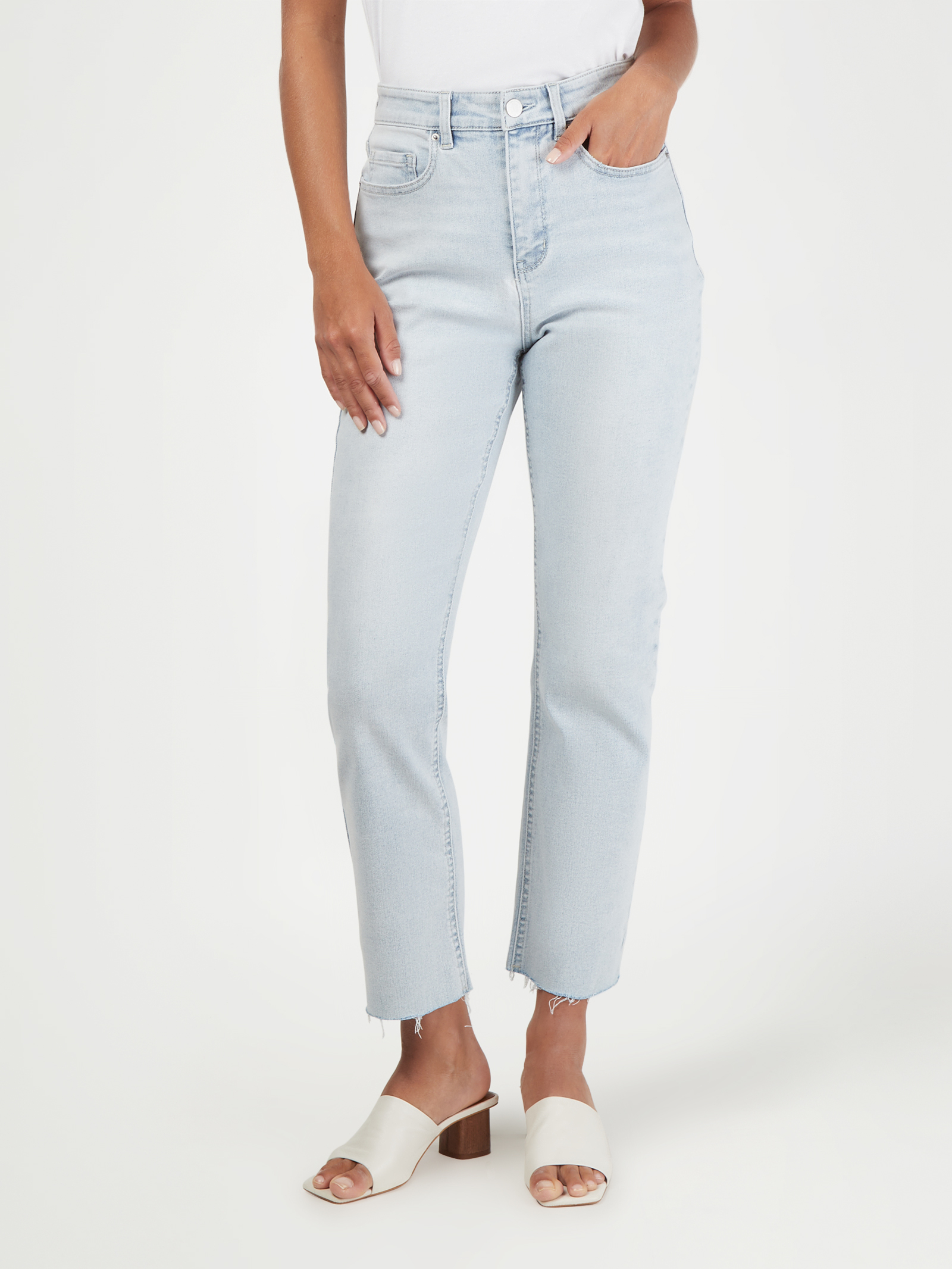 High Waisted Staight Leg Jeans | Jeanswest