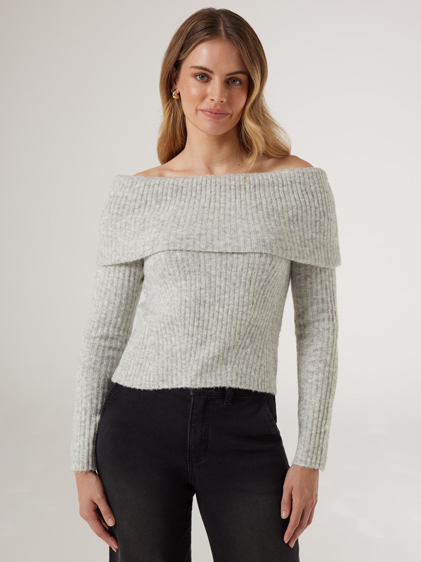 HOODED LUXE QUARTER ZIP MID LAYER – G/FORE